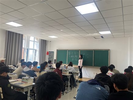 C:\Users\lenovo\Desktop\学院2024-25学年（二）心理健康工作周安排\第五周\第五周各系报送材料\消防产业学院24-25学年（二）第五周“3.25（善爱我）”活动总结\24级森林草原防火二班 3.25‘善爱我班会1.jpg