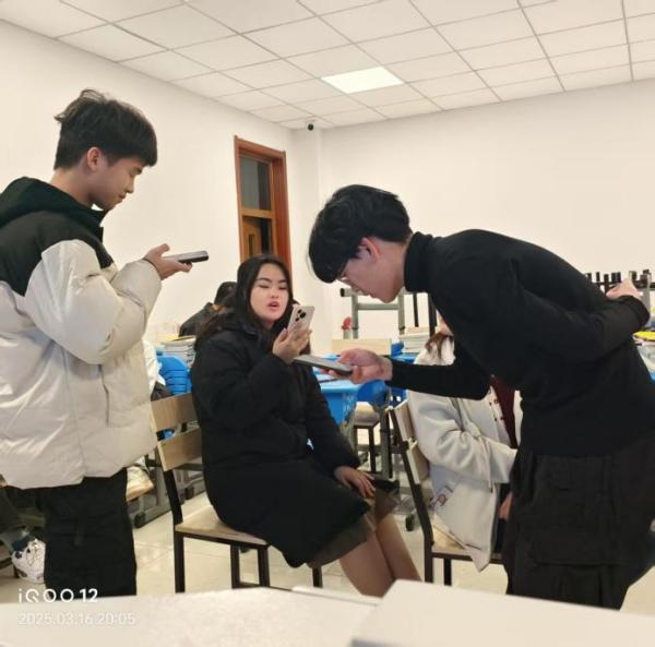 图示, 示意图

中度可信度描述已自动生成:ver1
